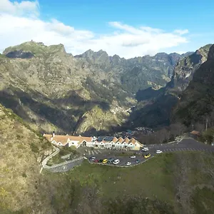 Eira Do Serrado - & Portugália